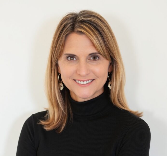 tori sparling headshot